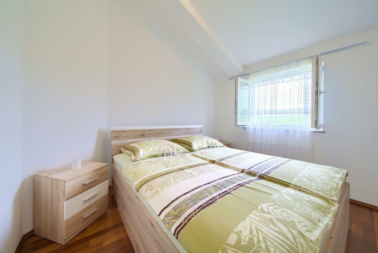 Apartment Sabina Soline Соліне Екстер'єр фото